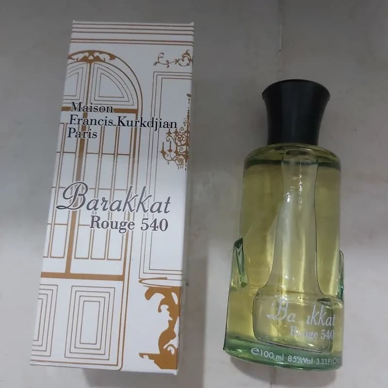 ادکلن مردانه و زنانه باکارات رژ 540سفید حجم 100 میل شرکت لوکابوسی | رژینا ادکلن مردانه و زنانه باکارات رژ 540سفید حجم 100 میل شرکت لوکابوسی
