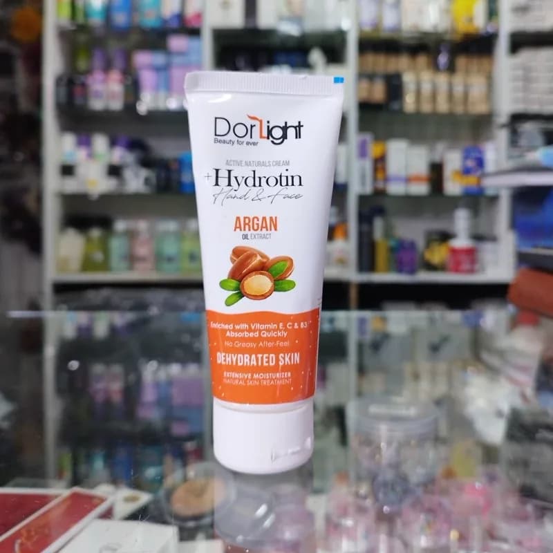 کرم مرطوب کننده دست و صورت حاوی عصاره آرگان دورلایت 60 میلی لیتر dorlight Moisturizing Cream | رژینا کرم مرطوب کننده دست و صورت حاوی عصاره آرگان دورلایت 60 میلی لیتر dorlight Moisturizing Cream