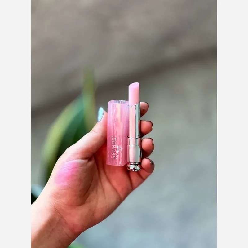 بالم لب طرح دیور ( محصولات پوستی سانیا ) | رژینا بالم لب طرح دیور ( محصولات پوستی سانیا )