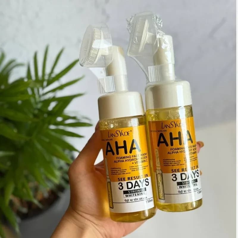 فوم شستشوی صورت براش دار aha | رژینا فوم شستشوی صورت براش دار aha