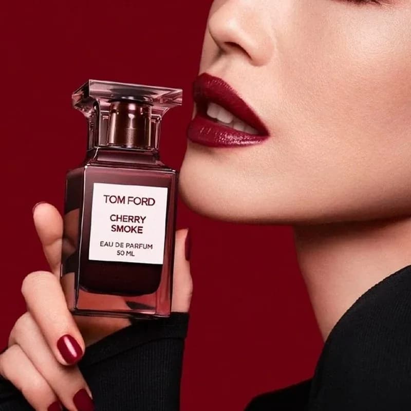 عطر مردانه و زنانه چری اسموک تام فورد TOM FORD - Cherry Smoke (5 الی 50 میل)