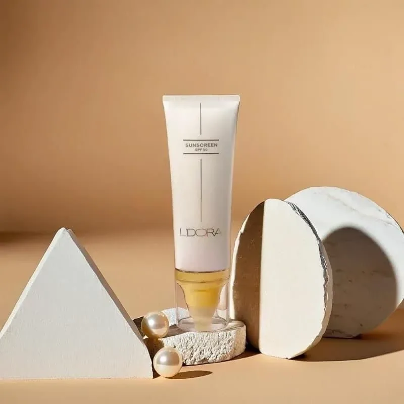 ضد آفتاب رنگی باspf50 — | رژینا ضد آفتاب رنگی باspf50 —